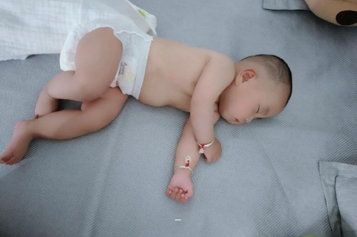孝昌哭泣宝宝魔法眼泪